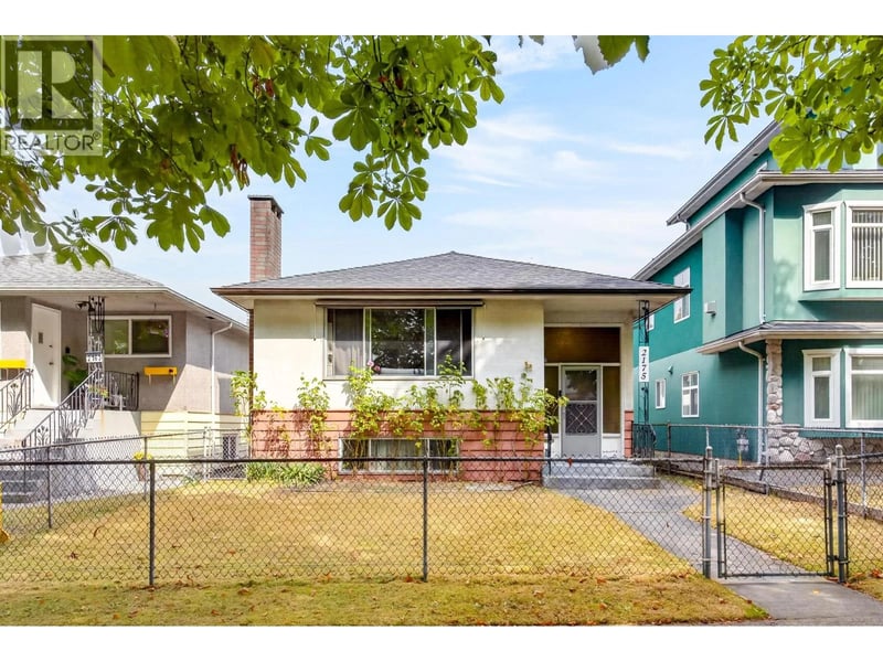 2175 WAVERLEY Avenue, Vancouver, British Columbia, V5P1R4, Vancouver, British Columbia — photo 1 of 5