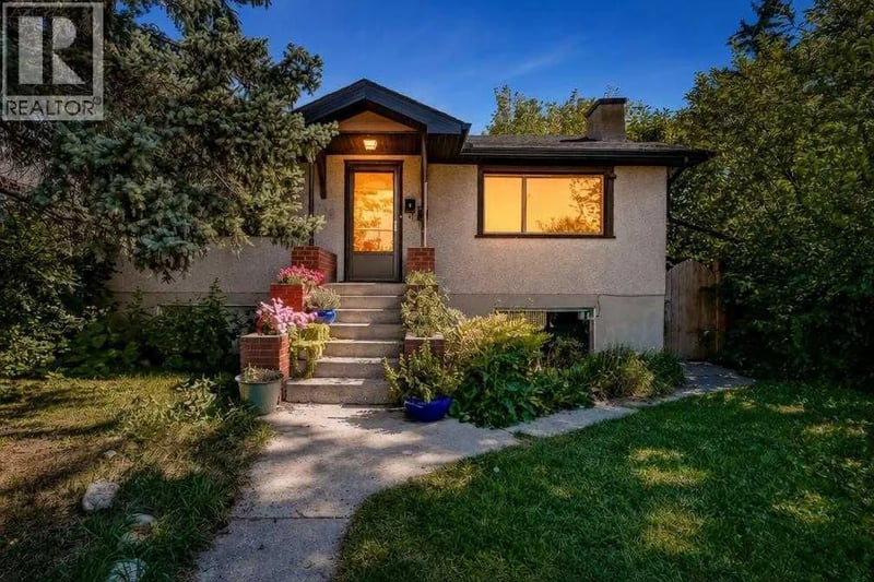1708 50 Street Southeast, Calgary, Alberta, T2A1S8, Calgary, Alberta — photo 1 of 5