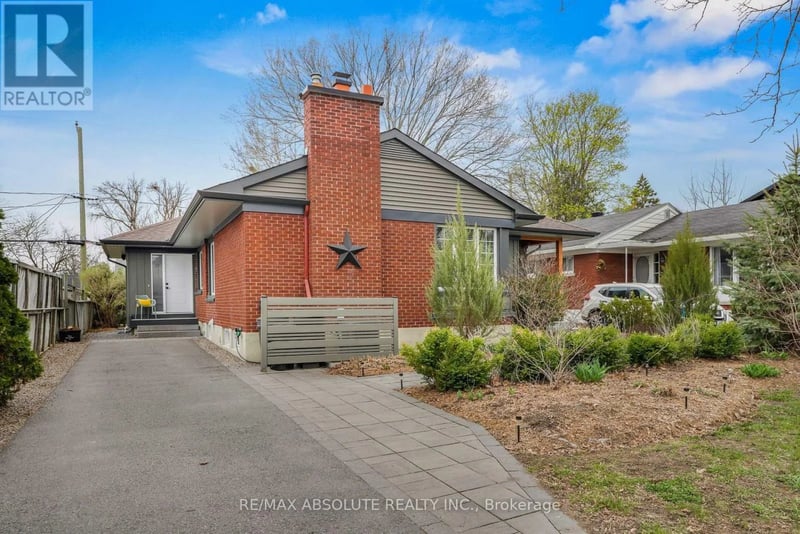 #A 836 Quinlan Road, Ottawa, Ontario, K1G1S1, Ottawa, Ontario — photo 1 of 5