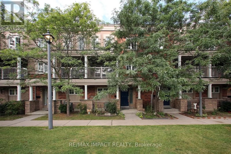 #48 375 Cook Road, Toronto (York University Heights), Ontario, M3J3T6, Toronto (York University Heights), Ontario — photo 1 of 5