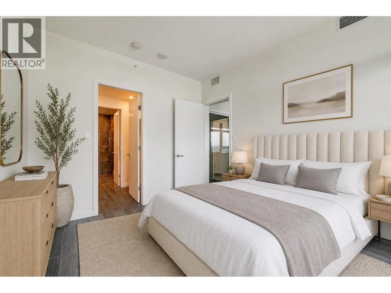 #1405 5333 GORING Street, Burnaby, British Columbia, V5B3A2, Burnaby, British Columbia — photo 1 of 5