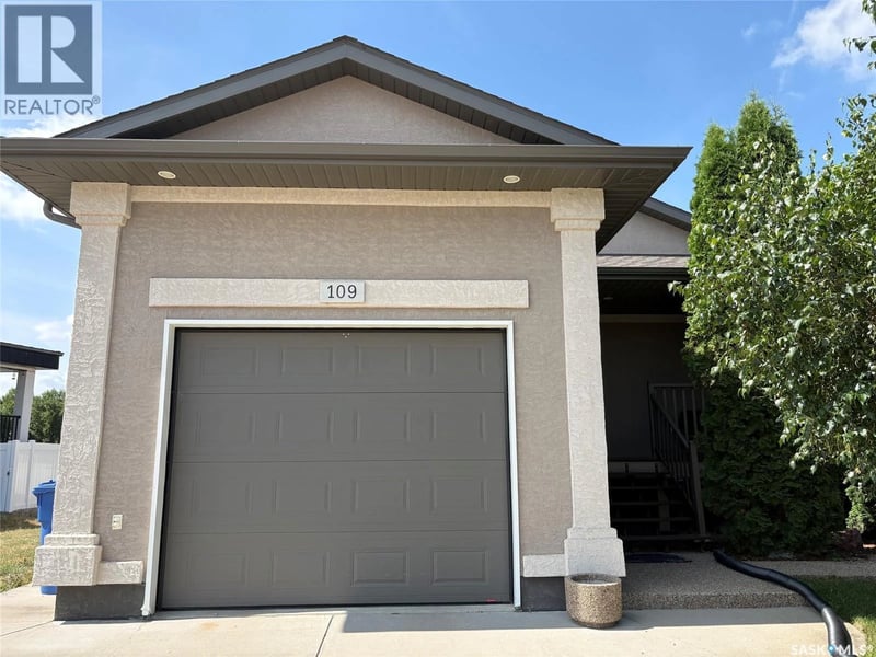109 Good Spirit CRESCENT, Yorkton, Saskatchewan, S3N3J8, Yorkton, Saskatchewan — photo 1 of 5