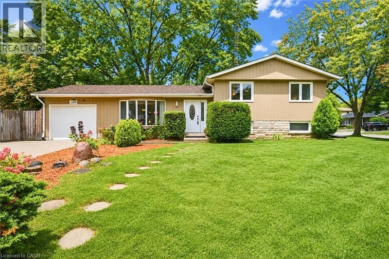 1280 ALDRIDGE Crescent, Burlington, Ontario, L7M1H9, Burlington, Ontario — photo 1 of 5