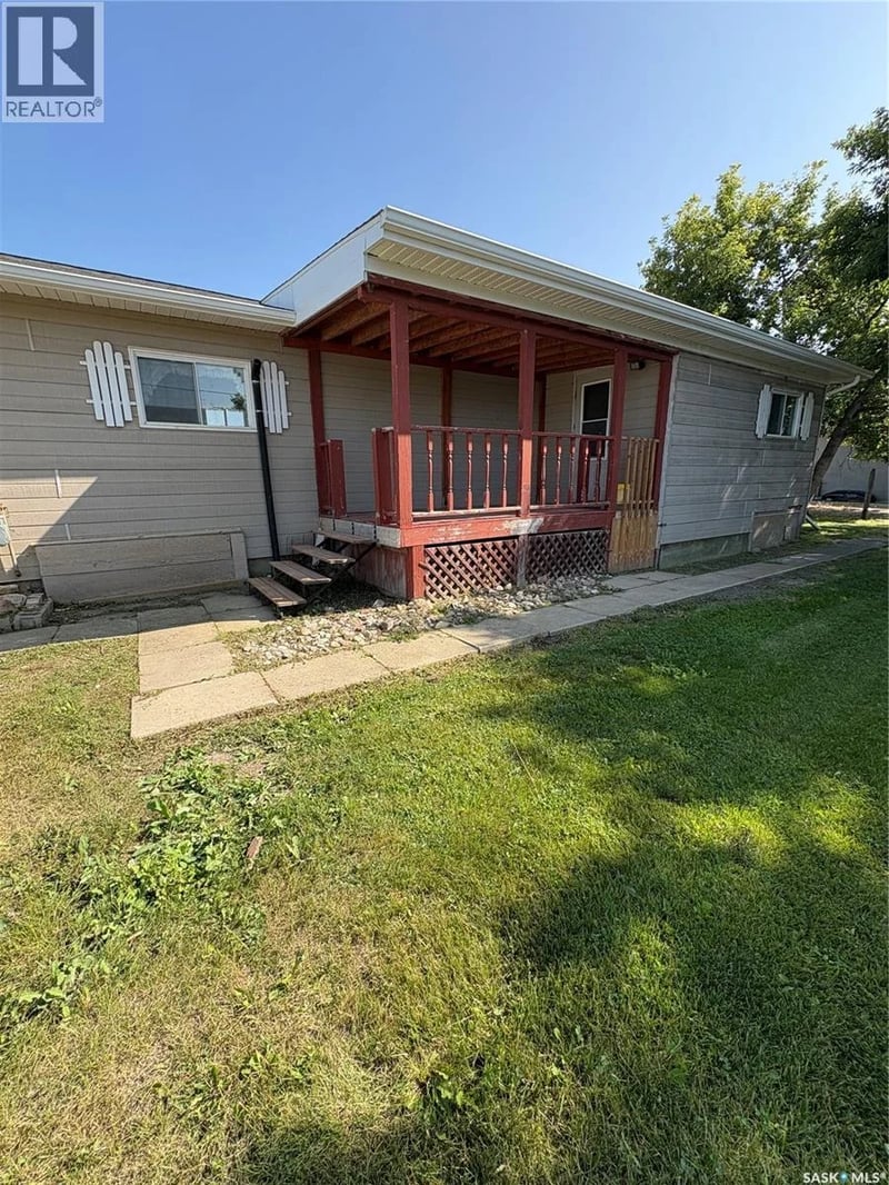 148 Railway AVENUE, Sasman Rm No. 336, Saskatchewan, S0A1Y0, Sasman Rm No. 336, Saskatchewan — photo 1 of 5