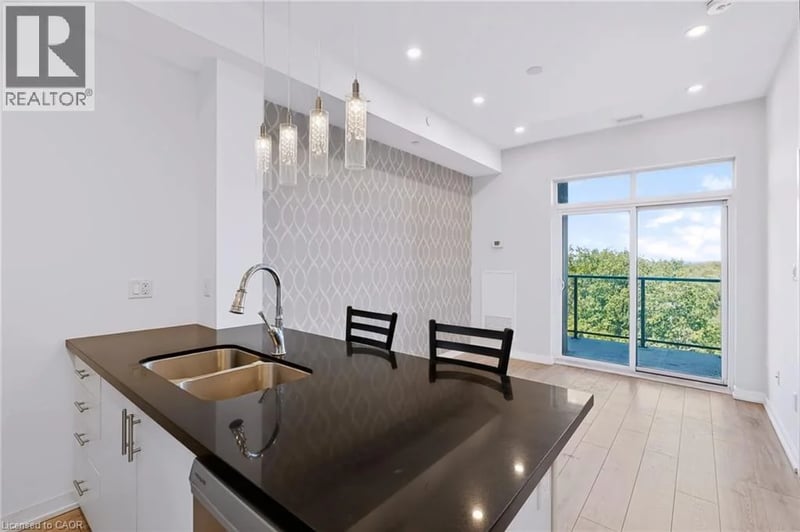 #624 125 SHOREVIEW Place, Stoney Creek, Ontario, L8E0K3, Stoney Creek, Ontario — photo 1 of 5