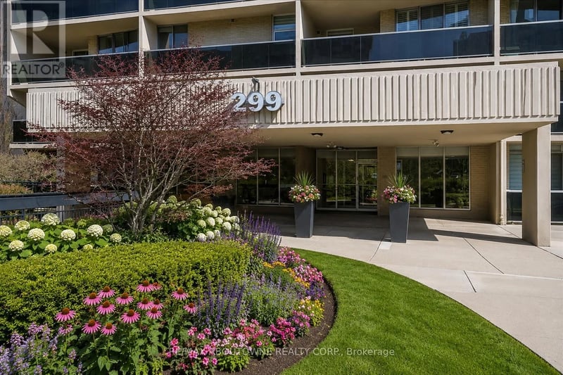 #1801 299 Mill Road, Toronto (Markland Wood), Ontario, M9C4V9, Toronto (Markland Wood), Ontario — photo 1 of 5