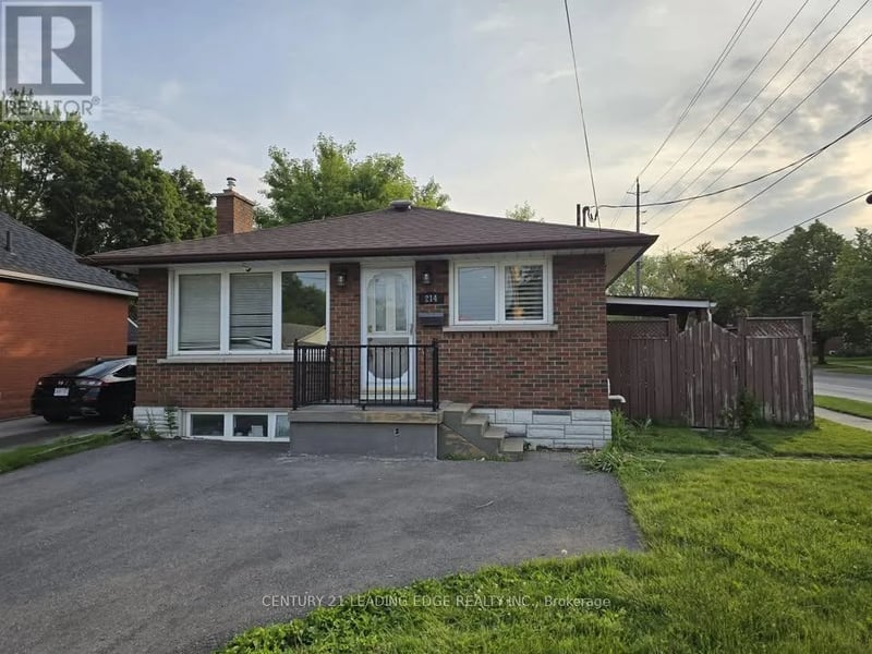 #Bsmt 214 Gibbons Street, Oshawa (McLaughlin), Ontario, L1J4Y4, Oshawa (McLaughlin), Ontario — photo 1 of 5