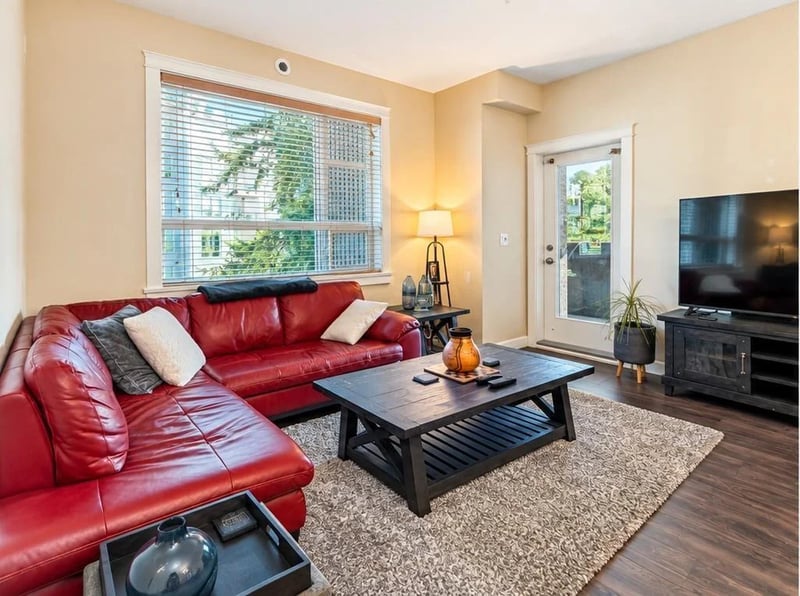 #405 3535 146A Street, Surrey, British Columbia, V4P0H2, Surrey, British Columbia — photo 1 of 5