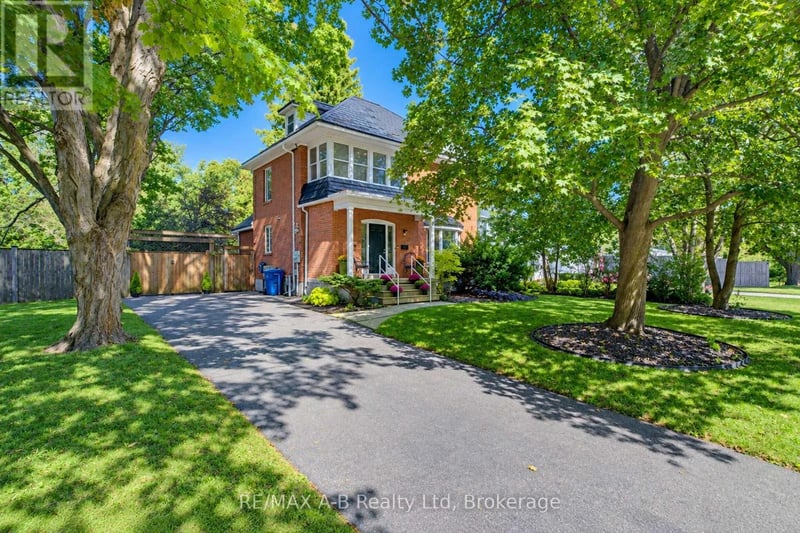 204 Delamere Avenue, Stratford, Ontario, N5A4Z5, Stratford, Ontario — photo 1 of 5