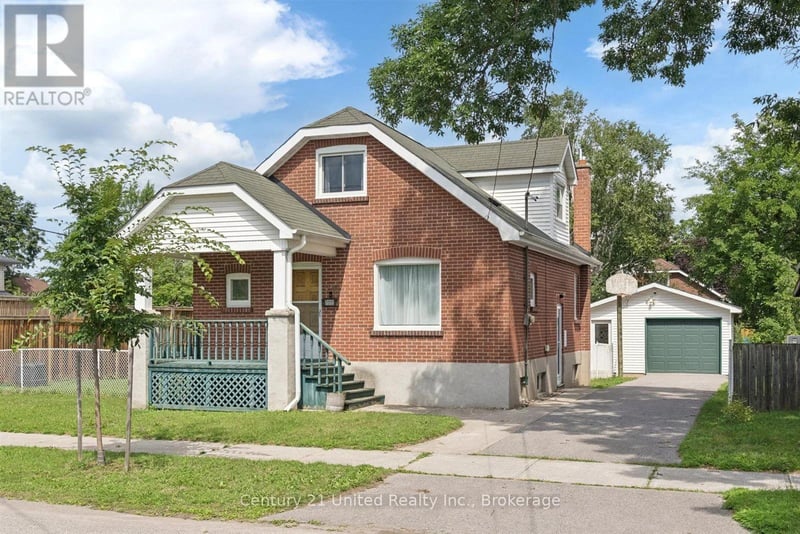 72 Kent Street, Peterborough (Town Ward 3), Ontario, K9J5B3, Peterborough (Town Ward 3), Ontario — photo 1 of 5