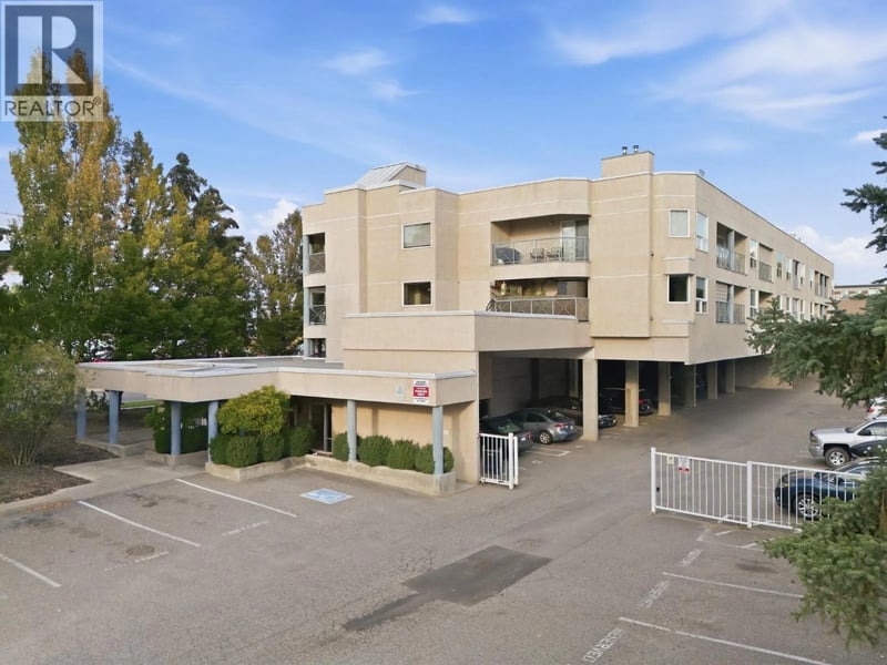 #409 3115 De Montreuil Court, Kelowna, British Columbia, V1W3W1, Kelowna, British Columbia — photo 1 of 5