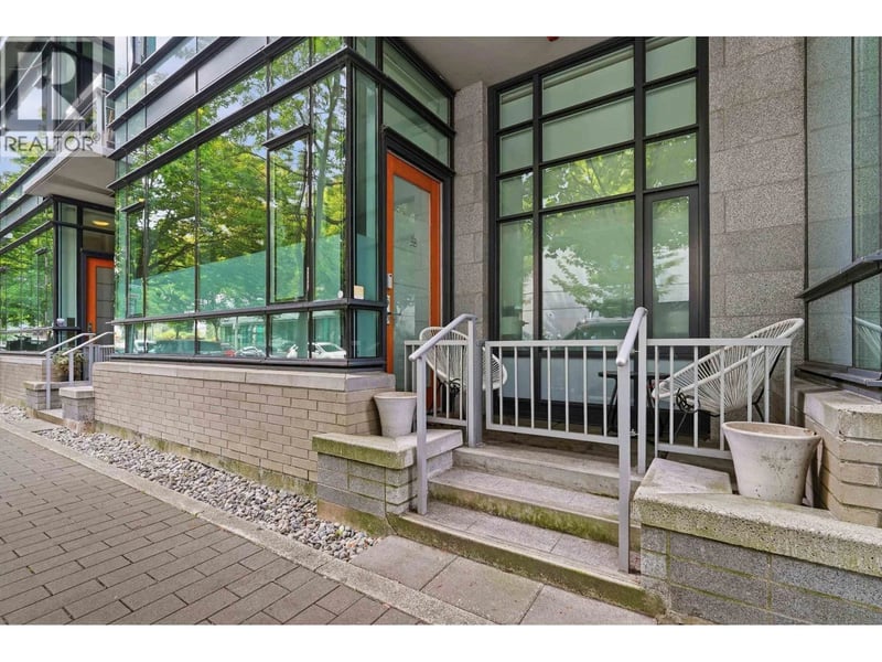 38 ATHLETES Way, Vancouver, British Columbia, V5Y0B5, Vancouver, British Columbia — photo 1 of 5