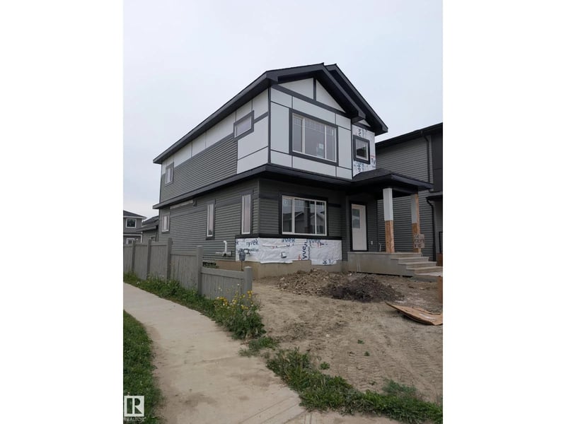354 ROBERTS WD, Leduc, Alberta, T9E1P8, Leduc, Alberta — photo 1 of 5