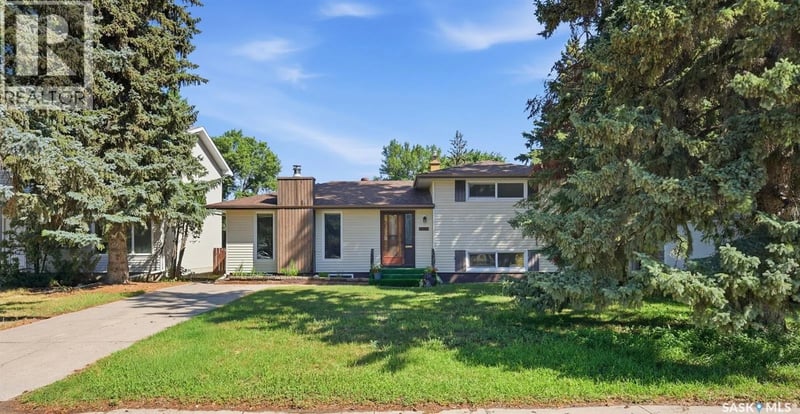 2509 Taylor STREET E, Saskatoon, Saskatchewan, S7H1W9, Saskatoon, Saskatchewan — photo 1 of 5