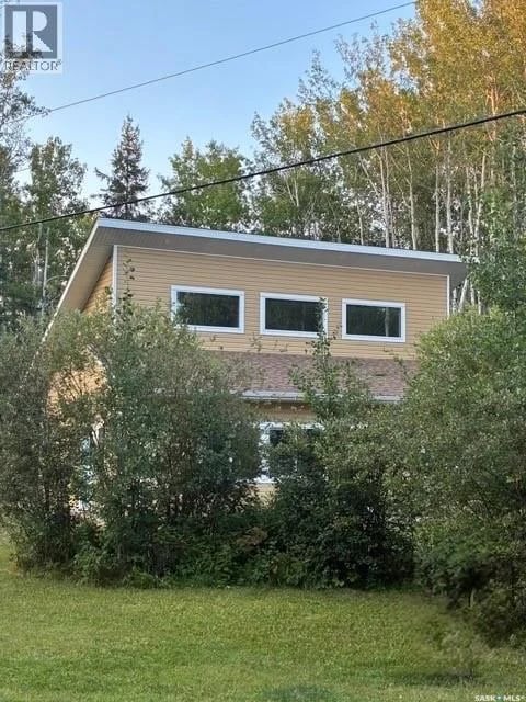 1 May BAY, Delaronde Lake, Saskatchewan, S0J0E0, Delaronde Lake, Saskatchewan — photo 1 of 5