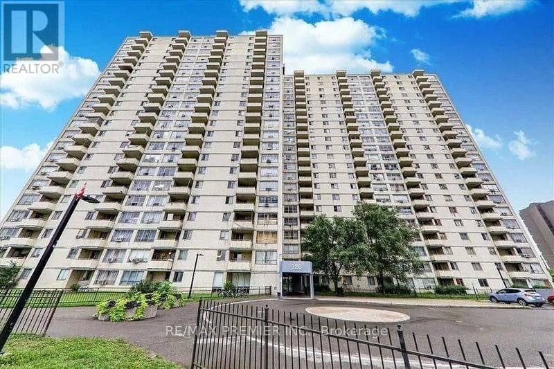 #408 320 Dixon Road, Toronto (Kingsview Village-The Westway), Ontario, M9R1S8, Toronto (Kingsview Village-The Westway), Ontario — photo 1 of 3