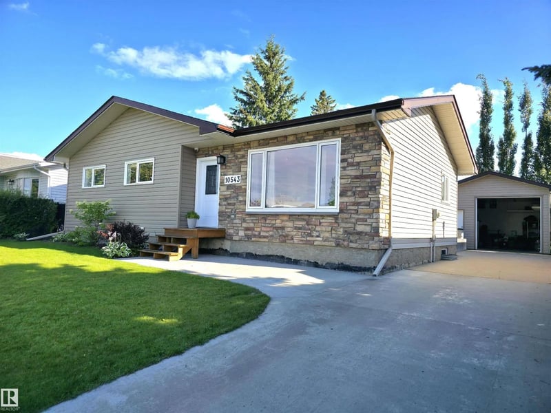 10543 109 ST, Westlock, Alberta, T7P1A9, Westlock, Alberta — photo 1 of 5