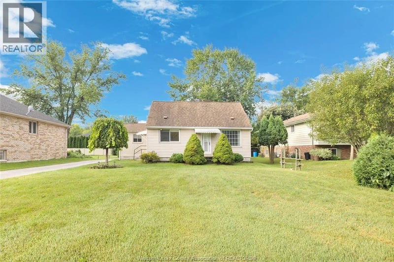 1262 REAUME Road, LaSalle, Ontario, N9J1C1, LaSalle, Ontario — photo 1 of 5