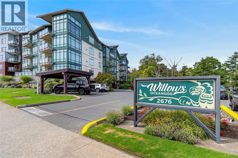 #404 2676 Island Highway South, Campbell River, British Columbia, V9W3C7, Campbell River, British Columbia — photo 1 of 5