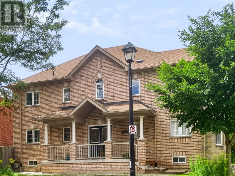 198 Dean Burton Lane, Newmarket (Woodland Hill), Ontario, L3X3C4, Newmarket (Woodland Hill), Ontario — photo 1 of 5