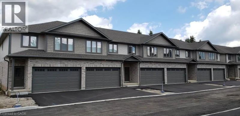 #14 291 FALCON Drive, Woodstock, Ontario, N4T0M7, Woodstock, Ontario — photo 1 of 5