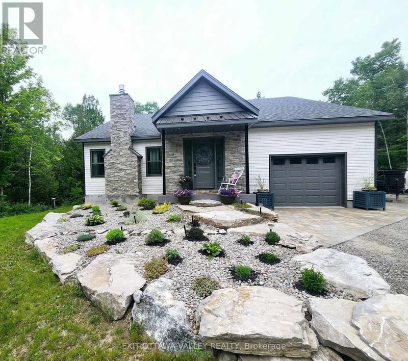 1485 Rapid Road, Whitewater Region, Ontario, K0J2L0, Whitewater Region, Ontario — photo 1 of 5
