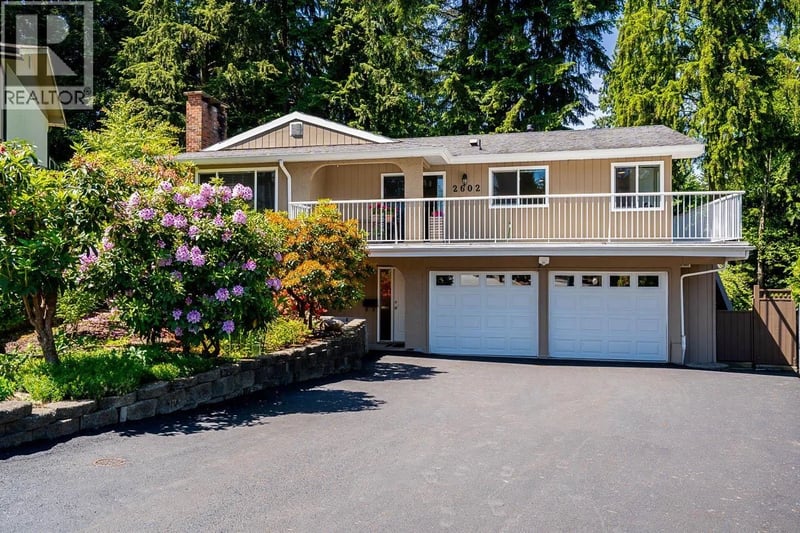 2602 HAWSER Avenue, Coquitlam, British Columbia, V3C4E1, Coquitlam, British Columbia — photo 1 of 5
