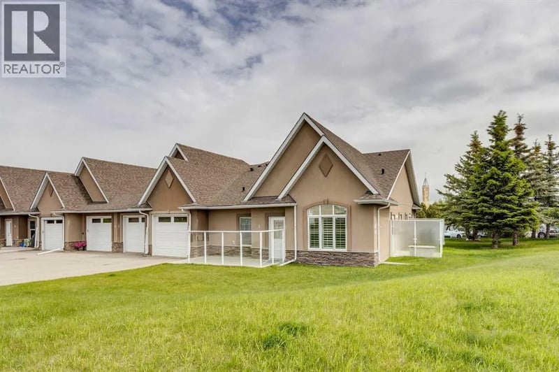 20 River Heights View, Cochrane, Alberta, T4C0M9, Cochrane, Alberta — photo 1 of 5