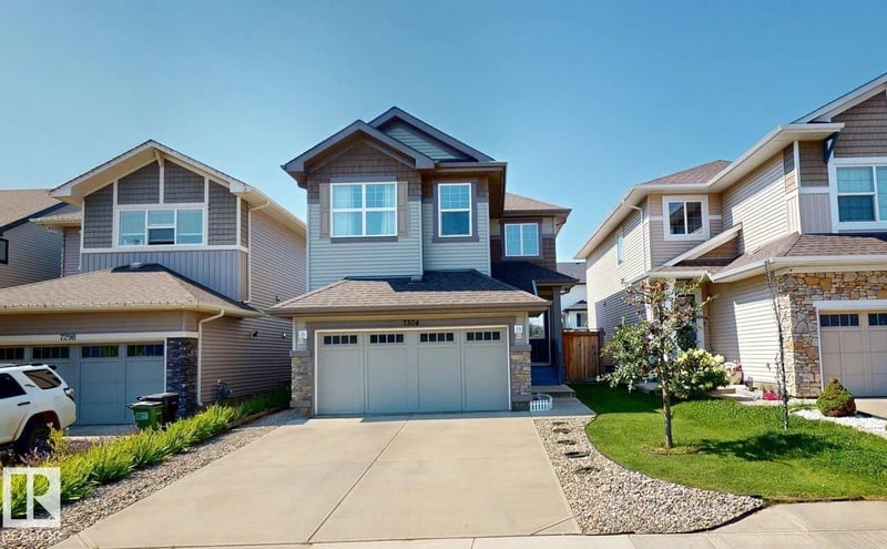 7304 Edgemont WY NW NW, Edmonton, Alberta, T6M0S1, Edmonton, Alberta — photo 1 of 5