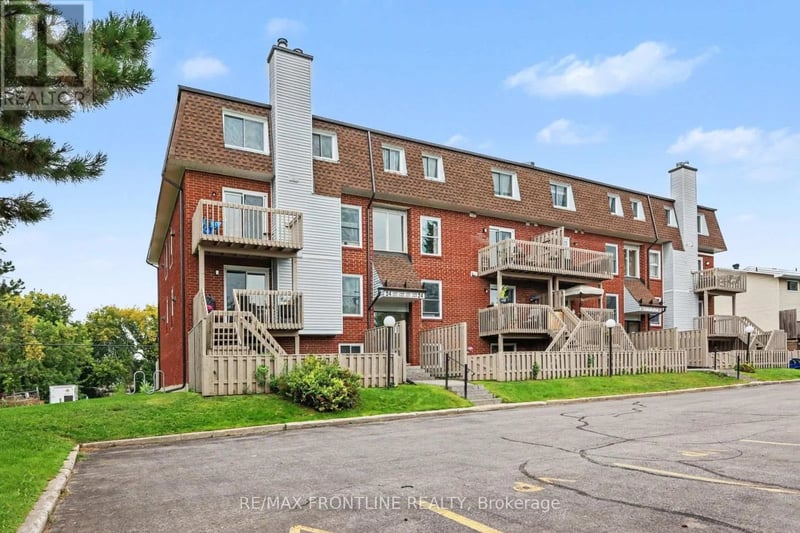 #108 24 Townline Road, Carleton Place, Ontario, K7C4B6, Carleton Place, Ontario — photo 1 of 5