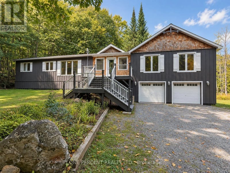 116 North Deer Lake Road, Huntsville (Stephenson), Ontario, P0B1L0, Huntsville (Stephenson), Ontario — photo 1 of 5