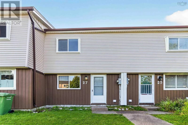 27 Drumdonald Road, Halifax, Nova Scotia, B3P2L1, Halifax, Nova Scotia — photo 1 of 5