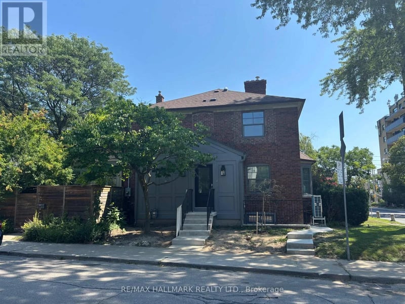 #Lower 3 Whitewood Road, Toronto (Mount Pleasant East), Ontario, M4S2X8, Toronto (Mount Pleasant East), Ontario — photo 1 of 5