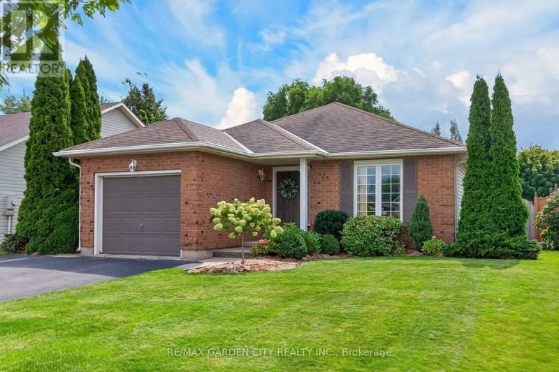 5150 Meadowood Lane, Lincoln (Beamsville), Ontario, L3J0J8, Lincoln (Beamsville), Ontario — photo 1 of 5