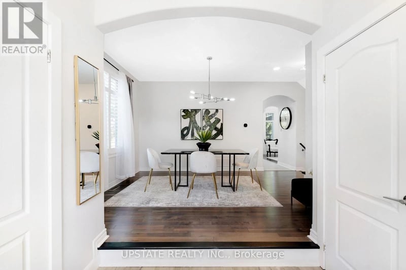 11 Kensington Trail, Barrie (Innis-Shore), Ontario, L4N0K5, Barrie (Innis-Shore), Ontario — photo 1 of 5