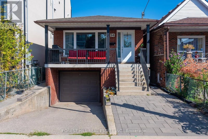 94 Belgravia Avenue, Toronto (Briar Hill-Belgravia), Ontario, M6E2M5, Toronto (Briar Hill-Belgravia), Ontario — photo 1 of 5
