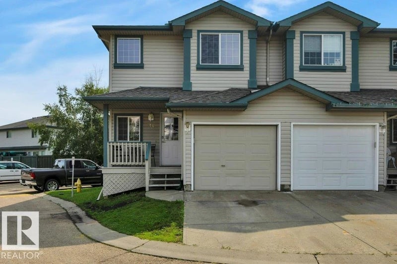 #34 2004 GRANTHAM CO NW, Edmonton, Alberta, T5T6R9, Edmonton, Alberta — photo 1 of 5