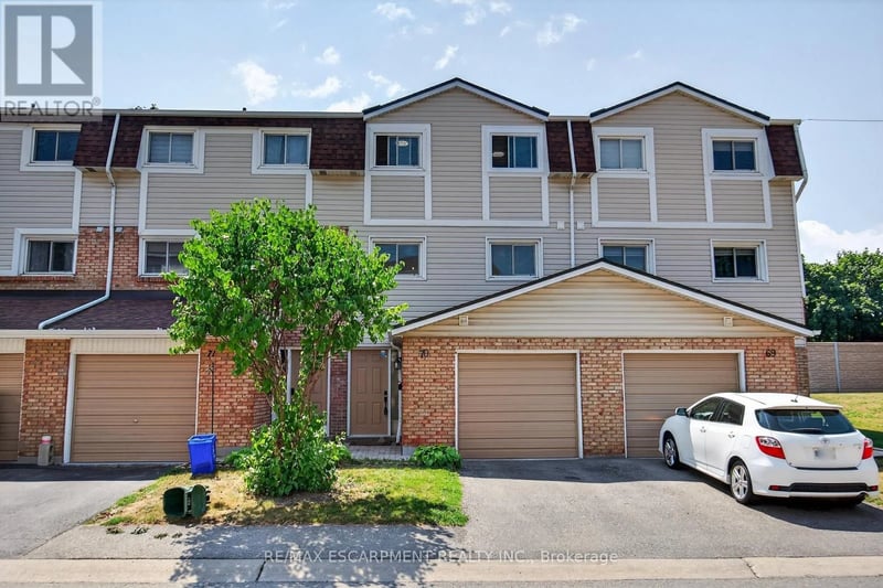 #70 11 Harrisford Street, Hamilton (Red Hill), Ontario, L8K6L7, Hamilton (Red Hill), Ontario — photo 1 of 5