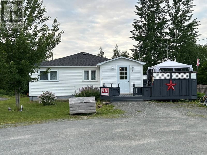 1 Ponds Lane, Benton, Newfoundland & Labrador, A0G1C0, Benton, Newfoundland & Labrador — photo 1 of 5