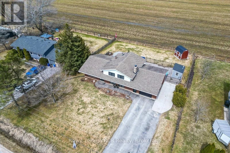 883 30th Street West, Georgian Bluffs, Ontario, N4K6V5, Georgian Bluffs, Ontario — photo 1 of 5