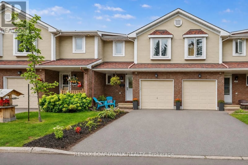 314 Valade Crescent, Ottawa, Ontario, K4A2X4, Ottawa, Ontario — photo 1 of 5