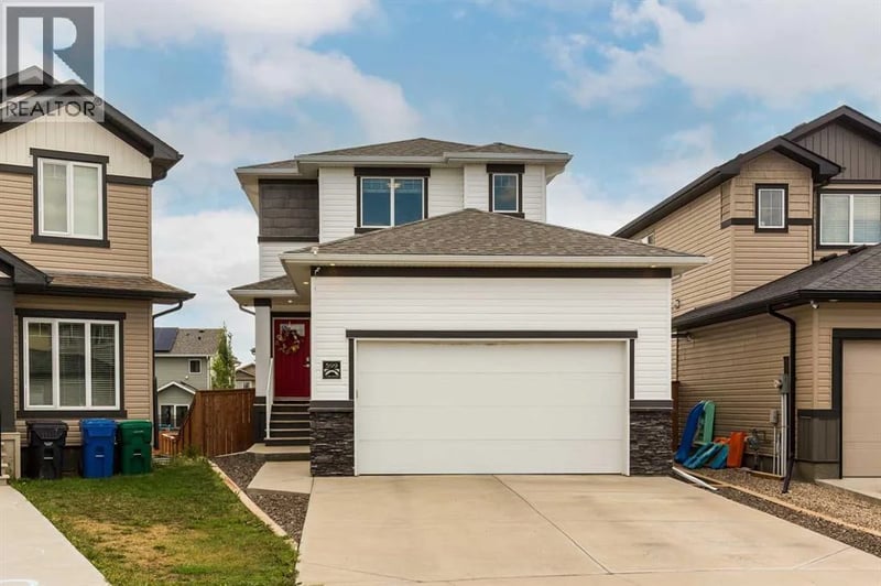 599 Moonlight Lane West, Lethbridge, Alberta, T1J5M1, Lethbridge, Alberta — photo 1 of 5