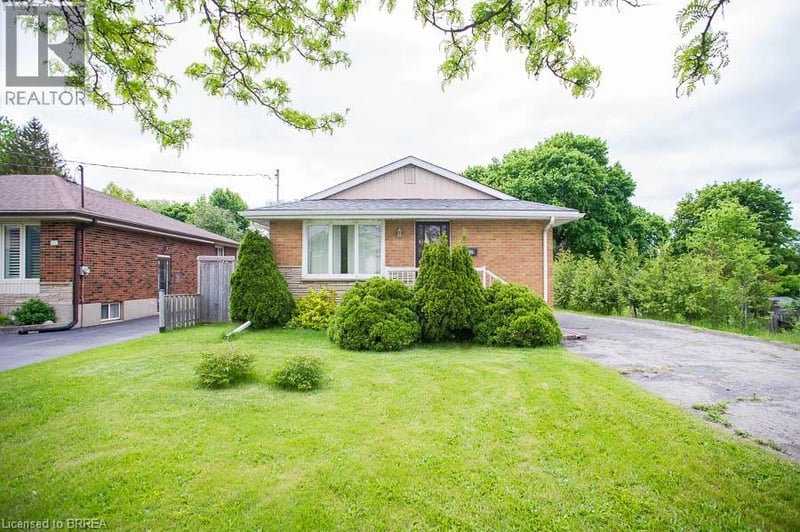 120 HENRY Street, Brantford, Ontario, N3S5C7, Brantford, Ontario — photo 1 of 5