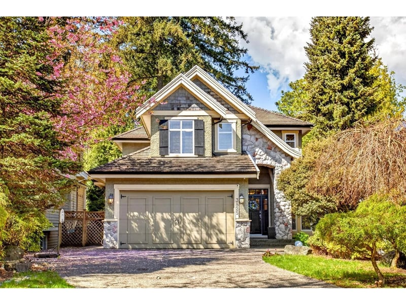 3825 154 Street, Surrey, British Columbia, V3Z0V2, Surrey, British Columbia — photo 1 of 5