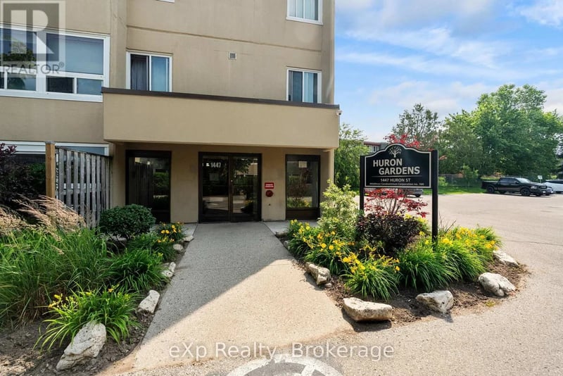 #220 1447 Huron Street, London East (East D), Ontario, N5V2E6, London East (East D), Ontario — photo 1 of 5