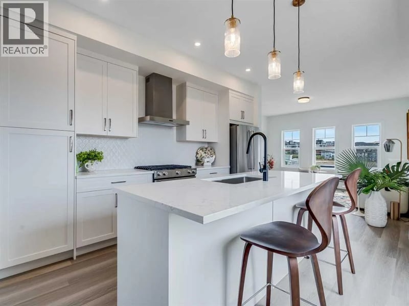 200 SouthRidge Drive, Okotoks, Alberta, T1S5P9, Okotoks, Alberta — photo 1 of 5