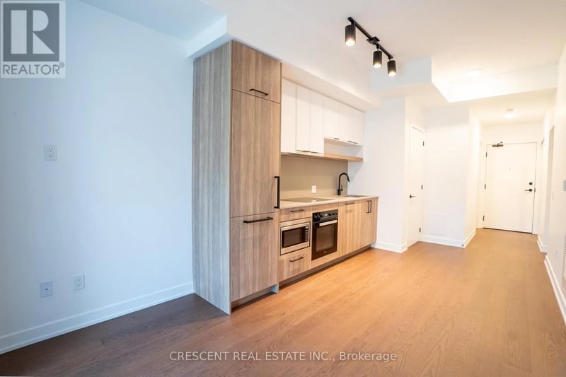 #201 91 Montclair Avenue, Toronto (Forest Hill South), Ontario, M5P0B1, Toronto (Forest Hill South), Ontario — photo 1 of 5