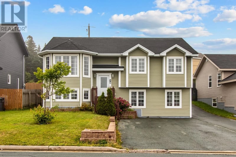 19 Baffin Drive, Mount Pearl, Newfoundland & Labrador, A1N4Y4, Mount Pearl, Newfoundland & Labrador — photo 1 of 5