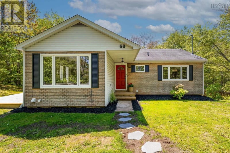 60 Saskatoon Drive, Halifax, Nova Scotia, B3M3Z2, Halifax, Nova Scotia — photo 1 of 5