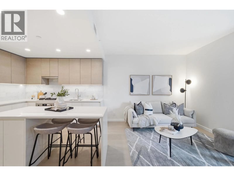 #1207 2186 GILMORE Avenue, Burnaby, British Columbia, V5C0N7, Burnaby, British Columbia — photo 1 of 5